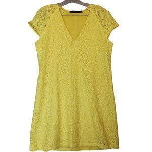 Zara Womens Size Medium Yellow‎ Lace V-Neck Mini dress